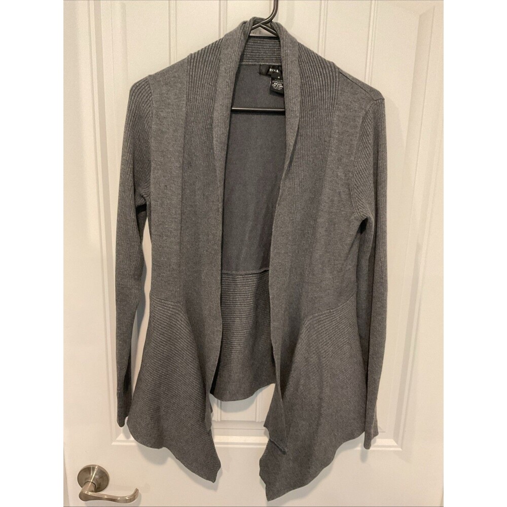 EUC 89th & Madison Women’s Gray Open Sweater/Shrug Size Medium